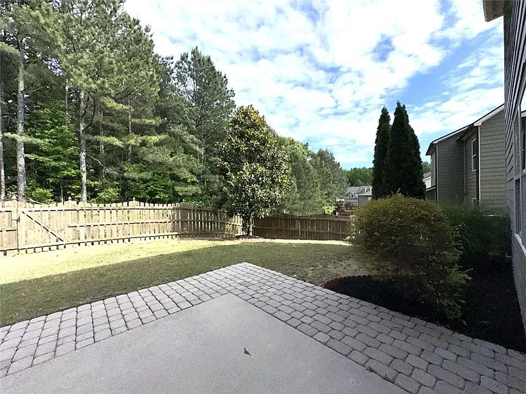 1365 Delo Ln — Photo 40