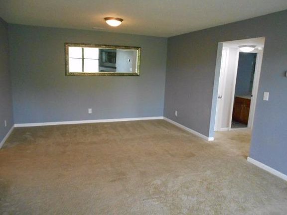 4th image of 125 Fieldcrest St APT 303