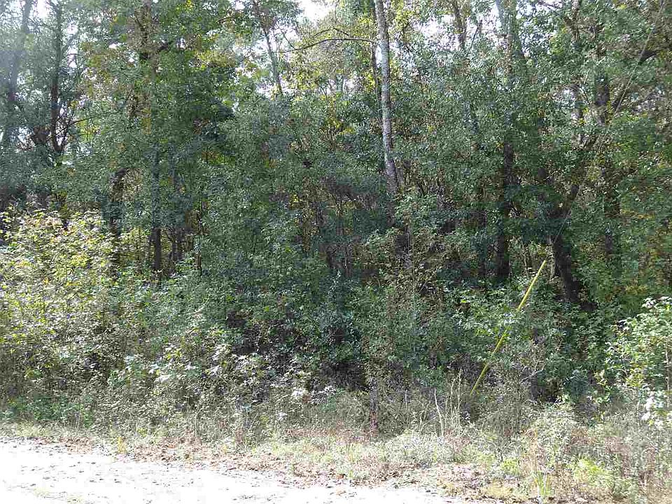 2nd image of Smokehouse Farms Dr #1