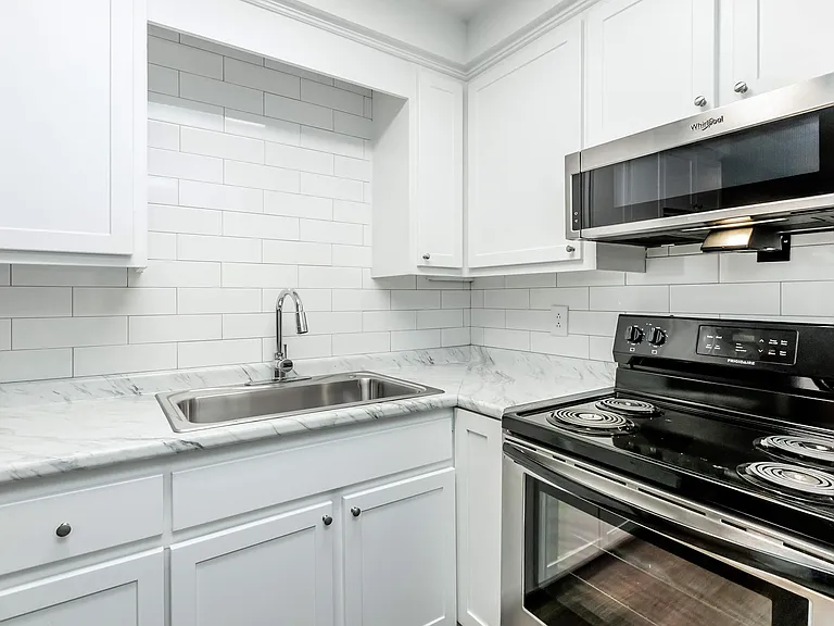 The Residences at 1671 Campbell — Photo 27