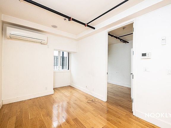 3rd image of 783 Knickerbocker Ave #211