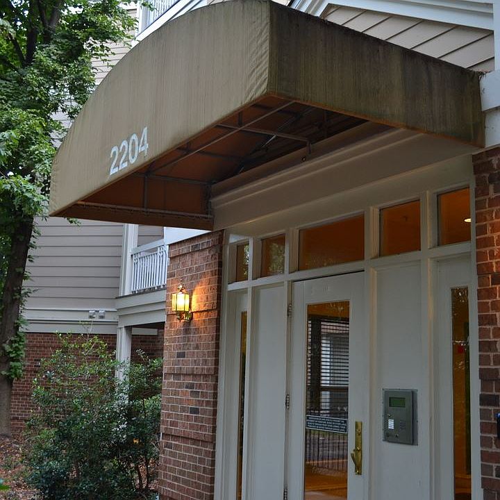 1st image of 2204 Westcourt Ln APT 321