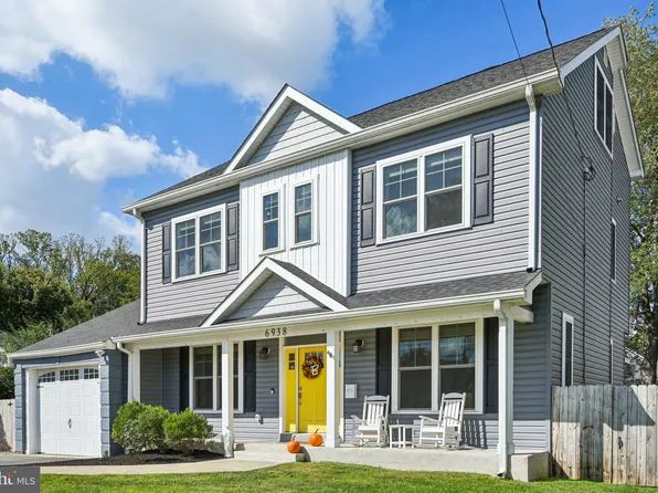 6938 Weston Rd, Falls Church, VA 22042