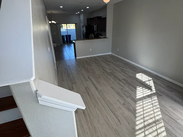 2707 Lantern Hill Ave — Photo 3