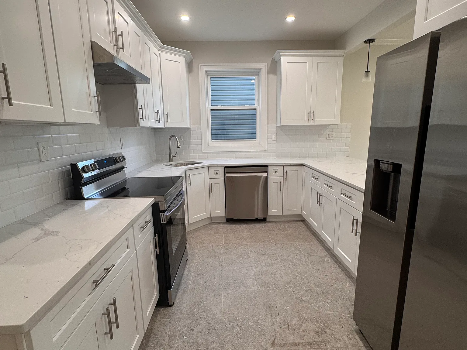 148th Ave, Rosedale — Photo 1