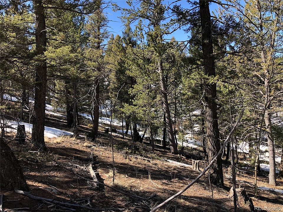 1st image of 320 Saguache Dr
