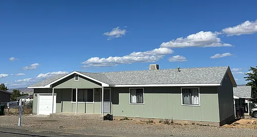 3201 N Castle Dr Photo 1