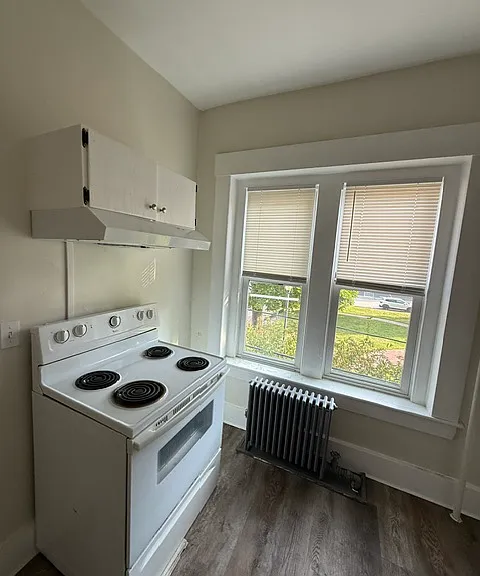 17 W Main St #3 — Photo 15