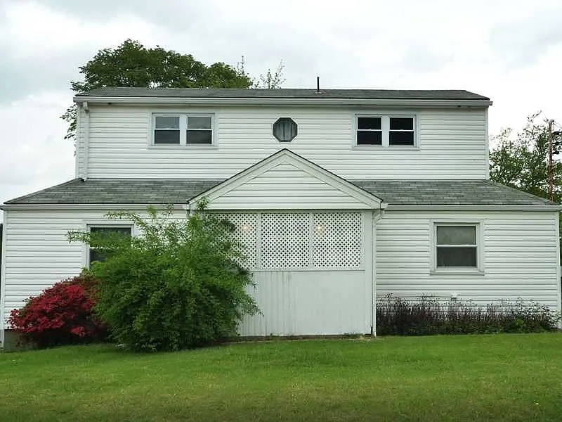2056 Darlington Rd photo 1