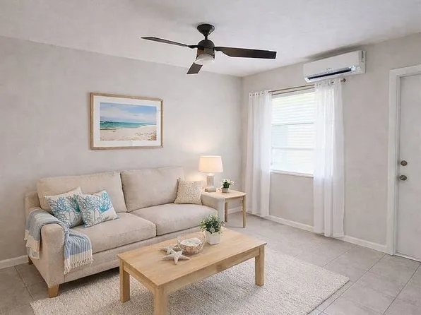 2222 Taylor St APT 8, Hollywood, FL 33020