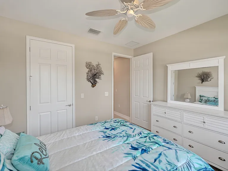 156 Ventosa Pl — Photo 26