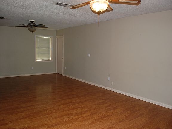 5th image of 2203 Pinson Dr