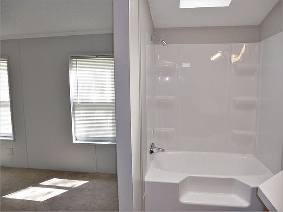 Refinished bathrooms!