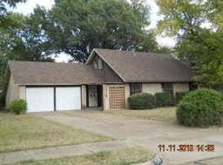 1214 Farnham Ct W, Irving, TX 75062
