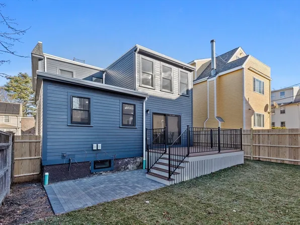 39 Sherman St #1, Cambridge, MA 02138