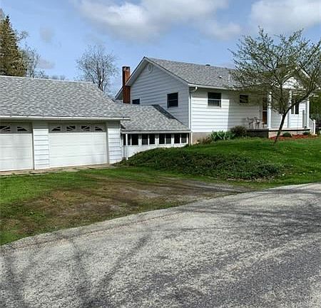 2nd image of 320 South St