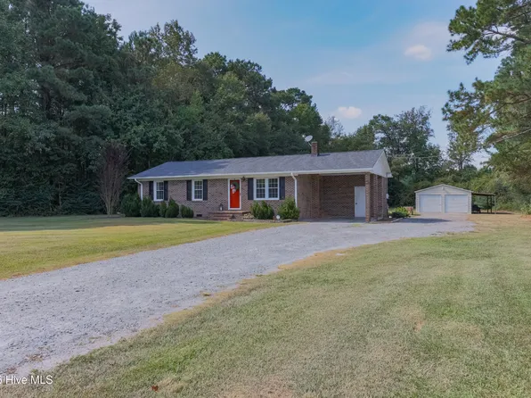 1110 S Dobson Chapel Road S, Magnolia, NC 28453