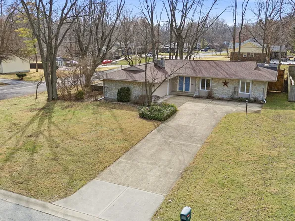 300 Sunset Blvd, Greenwood, IN 46142