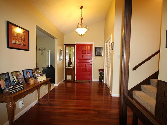 3rd image of 1105 Terra Rosa Dr