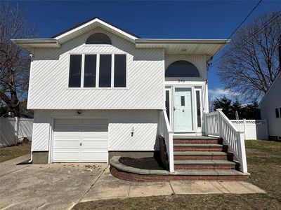 390 37th Street, Lindenhurst, NY, 11757