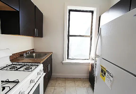 5th image of 400 W 148th St #5E