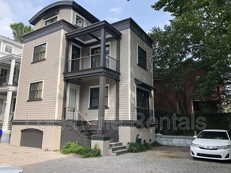 35 Hillary Ct