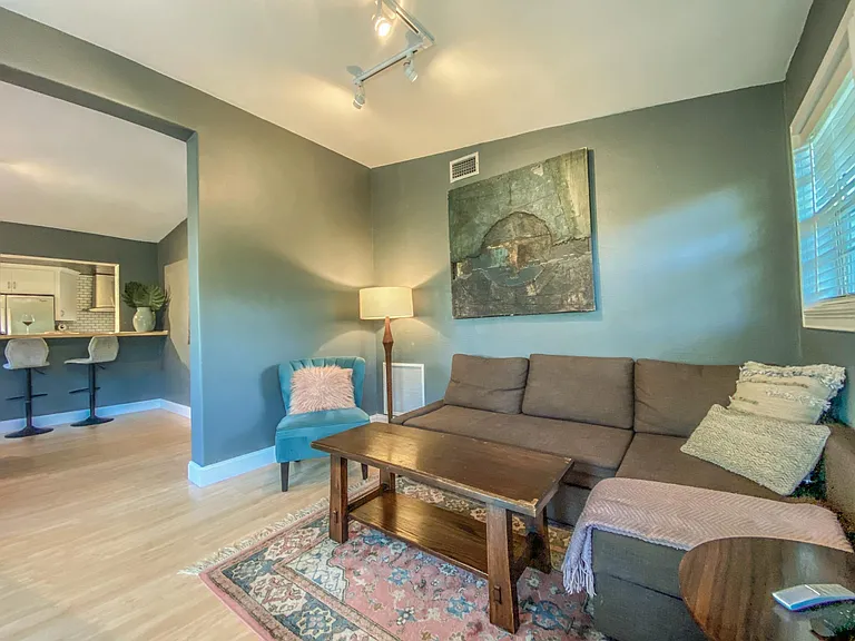 402 Coconut Dr — Photo 22