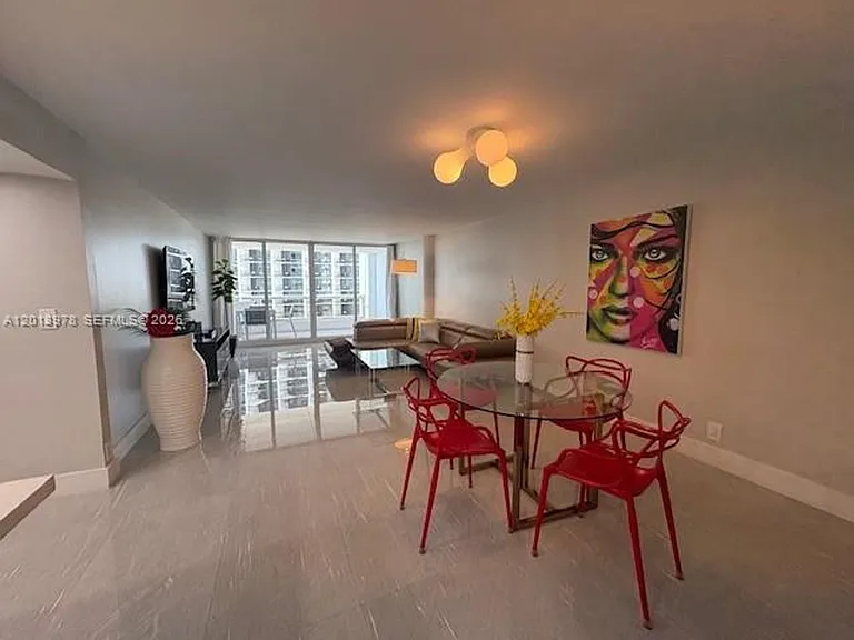 1717 N Bayshore Dr #A-1542 — Photo 5