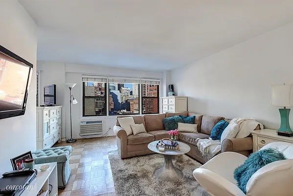 Sold by Corcoran | media 1