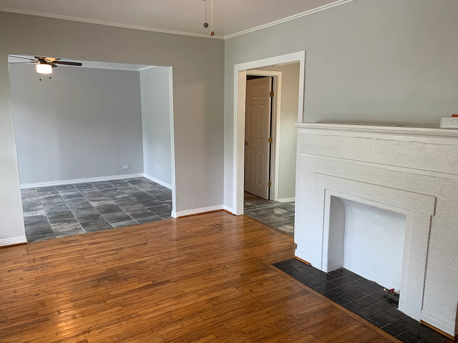 2 bed, 1100 sqft, $2,100 — Photo 2
