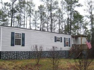 6886 Lake Sinclair Dr, Sparta, GA 31087