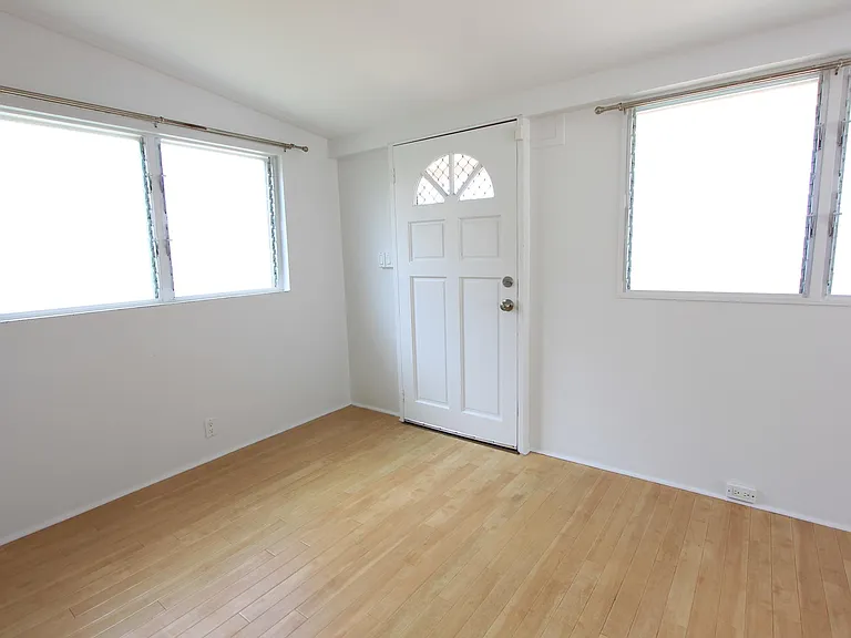 3258 Kaimuki Ave — Photo 6