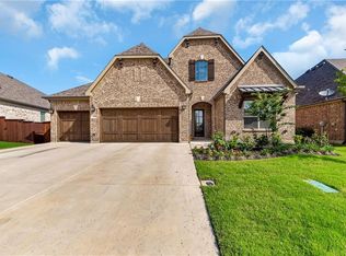 1109 Broadmoor Way, Roanoke, TX 76262