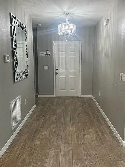 433 Sardinia Cir — Photo 2