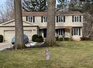 29300 Lincoln Rd, Bay Village, OH 44140