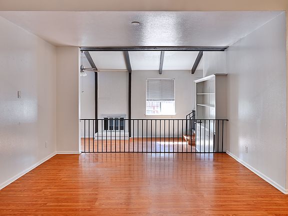 4th image of 8448 Gladwood Ln
