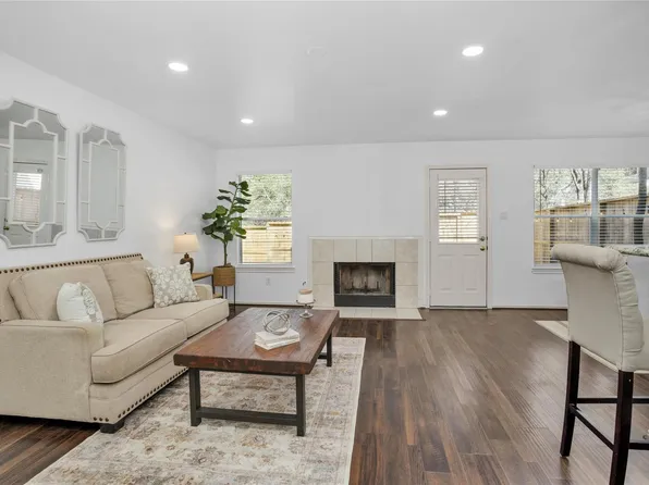 35 Marble Rock Pl, Spring, TX 77382