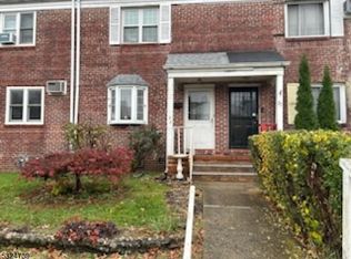 25 Melmore Gdns, East Orange, NJ 07017