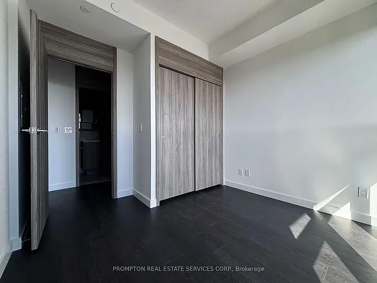 18 Esther Shiner Blvd #3109 — Photo 9