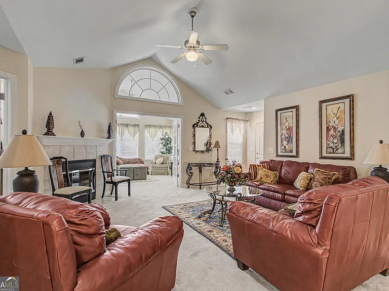 145 Rehobeth Way — Photo 11