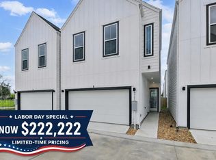 9902 Clark Rd #I, Houston, TX 77076