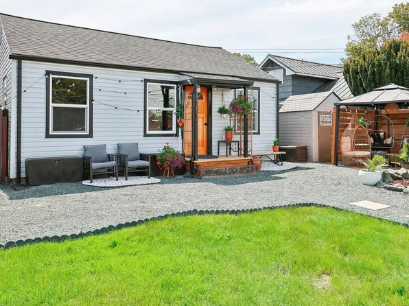 1617 12th Street, Anacortes, WA 98221