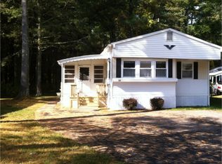 92 Maplewood Dr, Halifax, MA 02338