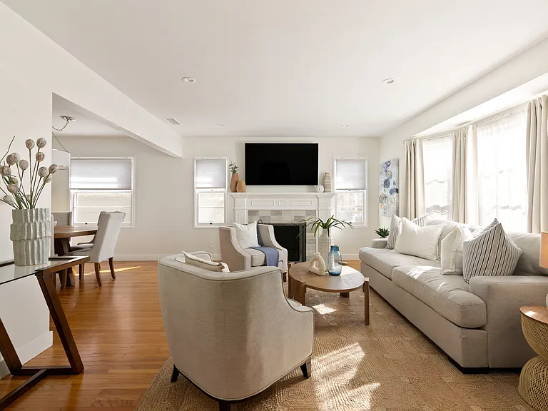 5673 La Jolla Hermosa Ave — Photo 4