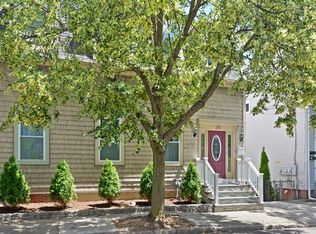 125 Heath St, Somerville, MA 02145