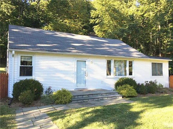 5th image of 1528 Sylvan Rd