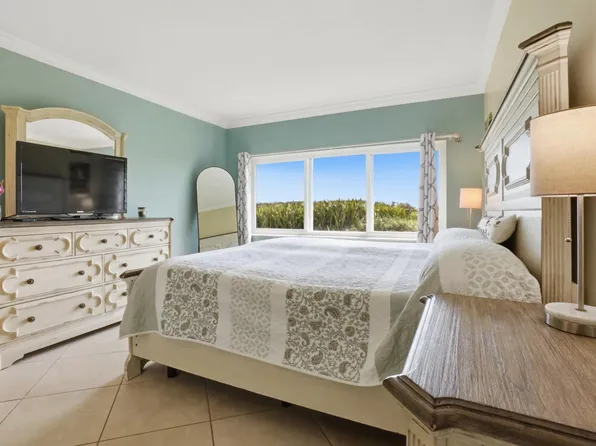 4200 N Hwy A1a #112, Hutchinson Island, FL 34949