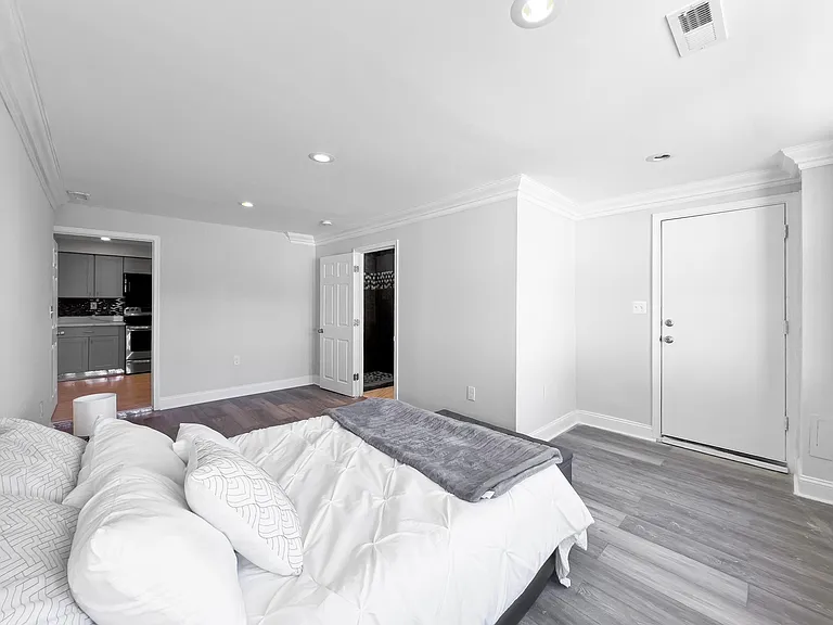 5209 Cuthbert Ave — Photo 17