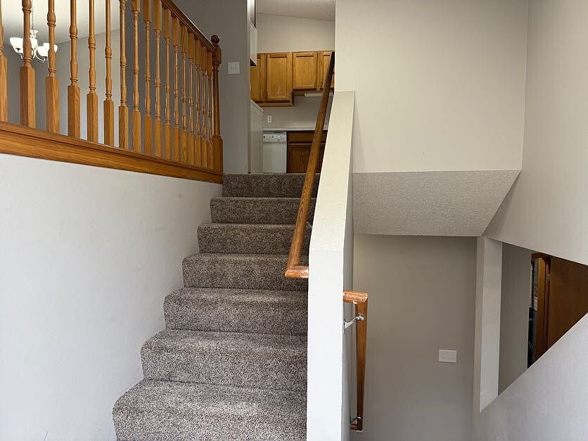 1st image of 2510 Amber Valley Ct S