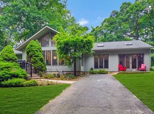 5 Lakeview Dr, Shelter Island, NY 11964